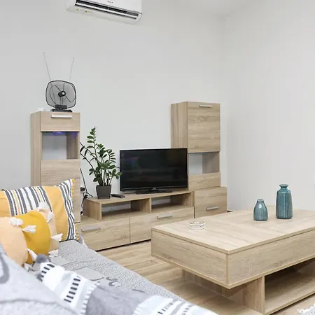 Apartment Iris - Paws Getaway Skopelos Town